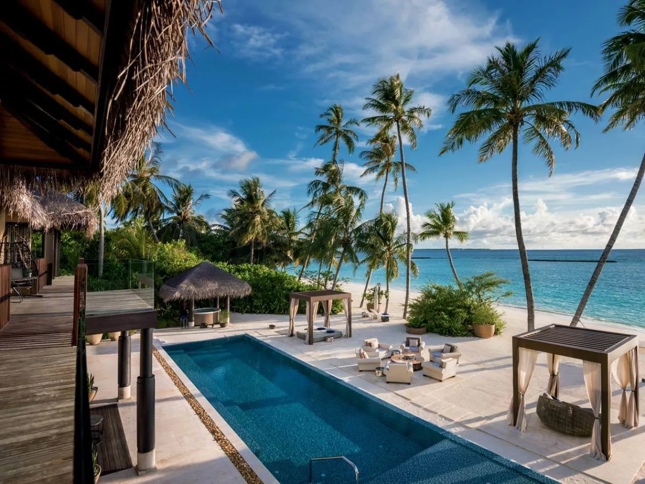 Velaa Private Island 8