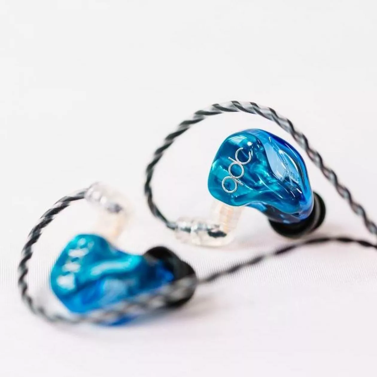 Qdc earphones 1