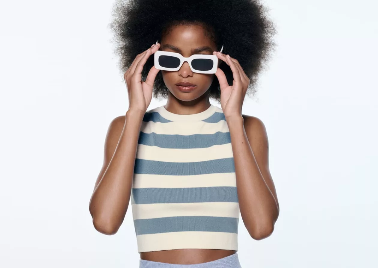 Cropped knit top by ZARA 2