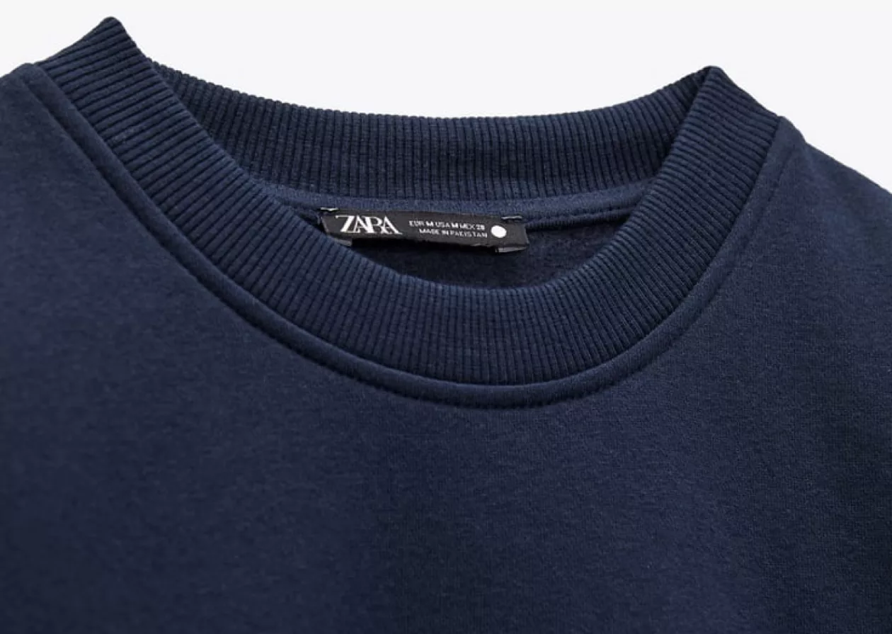 Navy Blue Minimalist Sweatshirt by ZARA 3