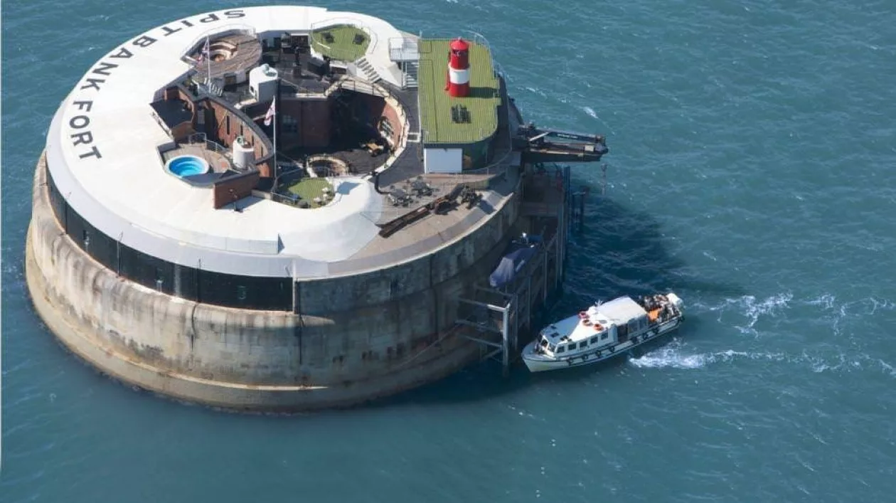 Spitbank1
