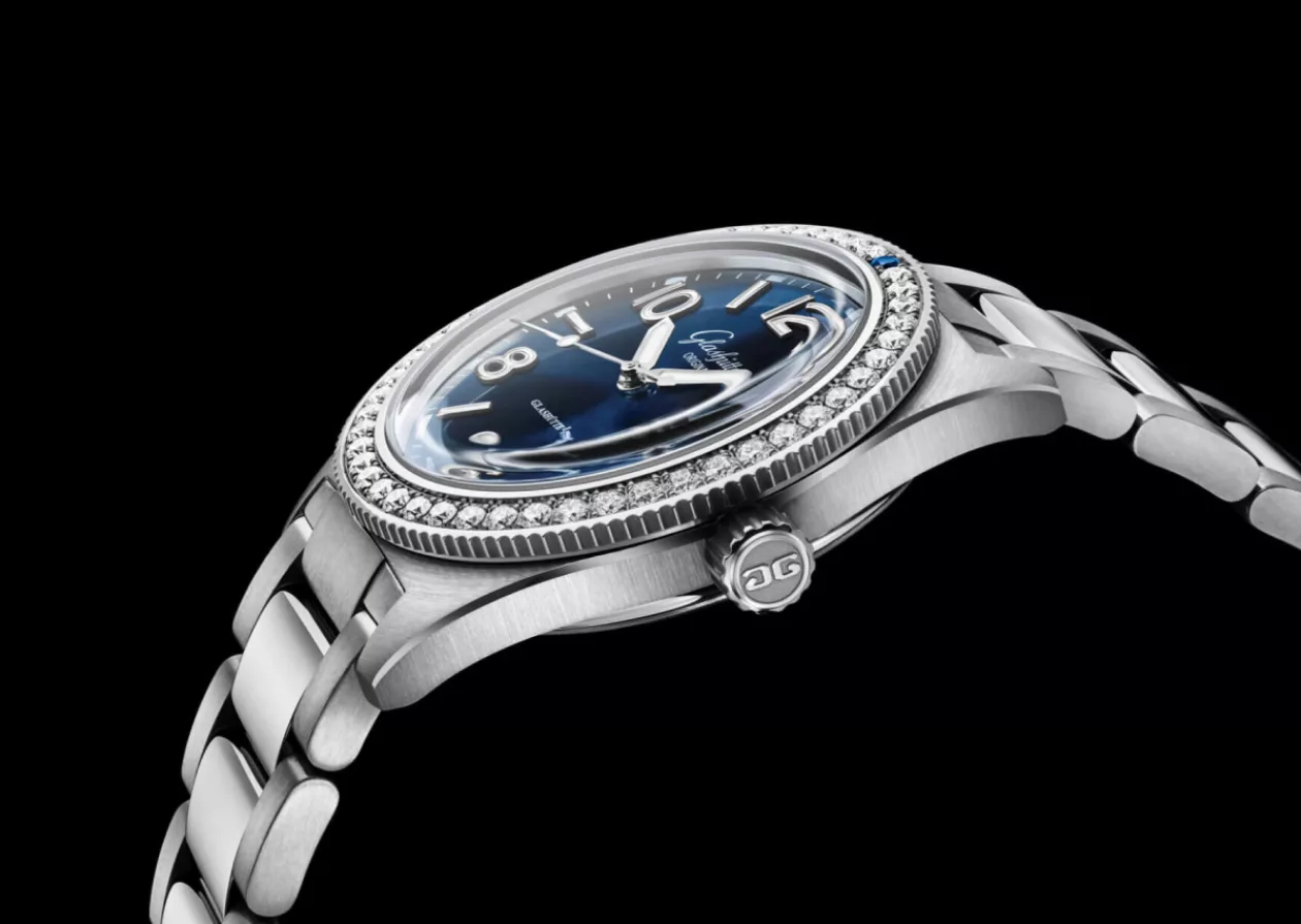 Exploring the Depths of Style The Sea Q Collection from Glashütte Original 1