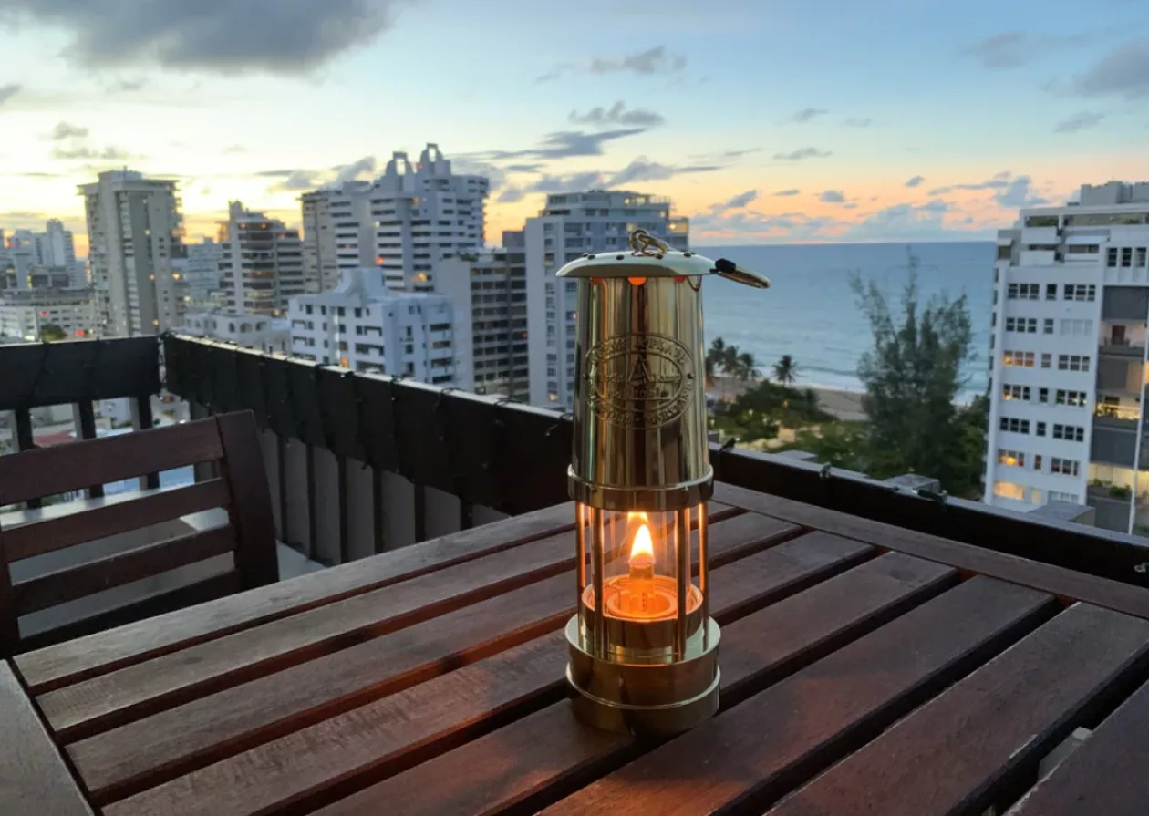 Weems Plath 700 Yacht Lamp by SHIPCANVAS 4