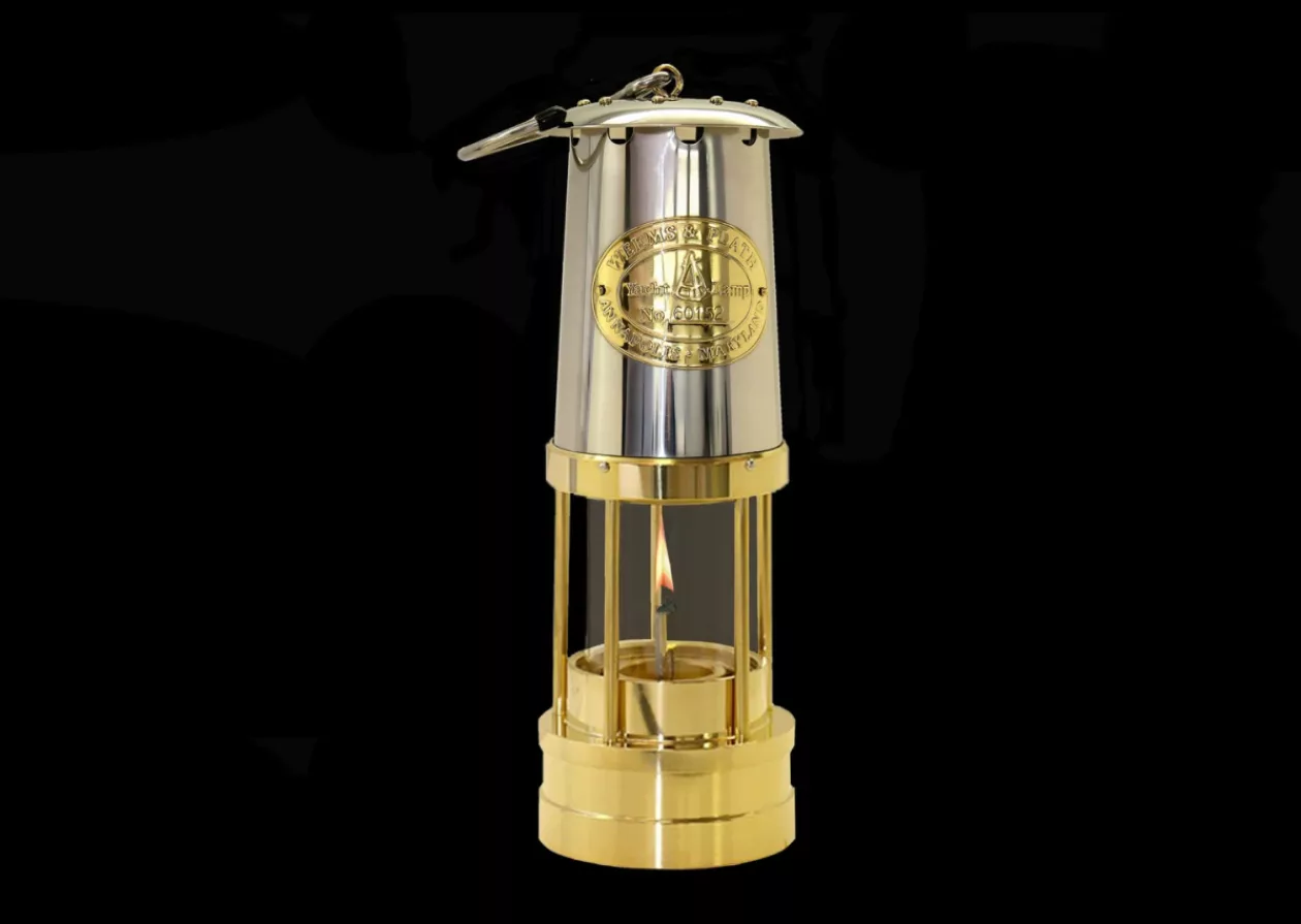 Weems Plath 700 Yacht Lamp by SHIPCANVAS 31