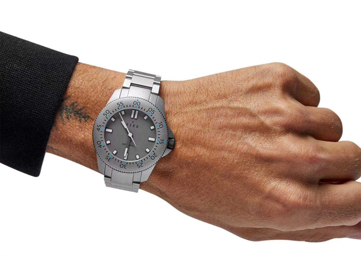 Discover the North Coast Watch A Timeless Piece of Style and Utility 2
