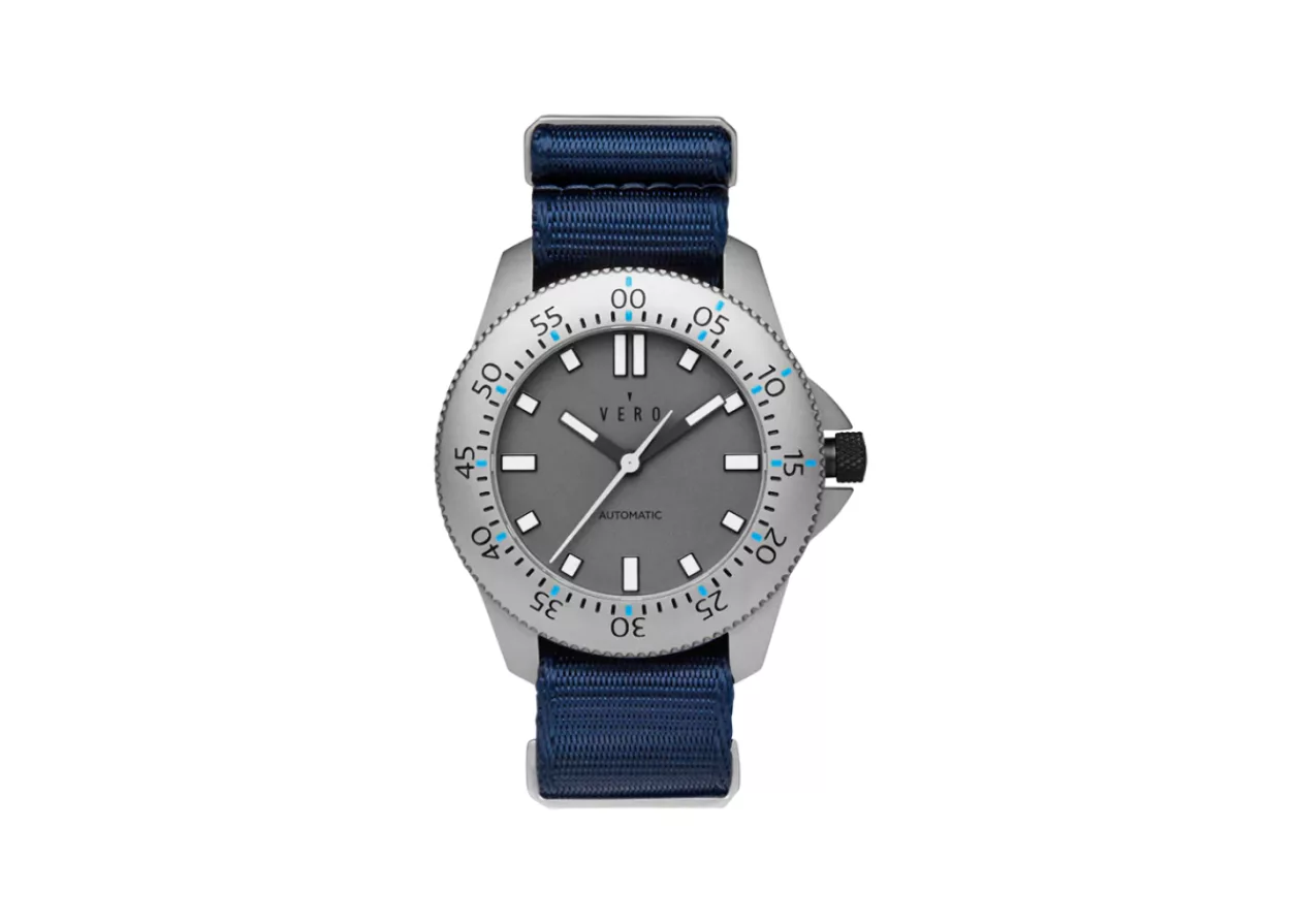 Discover the North Coast Watch A Timeless Piece of Style and Utility 7