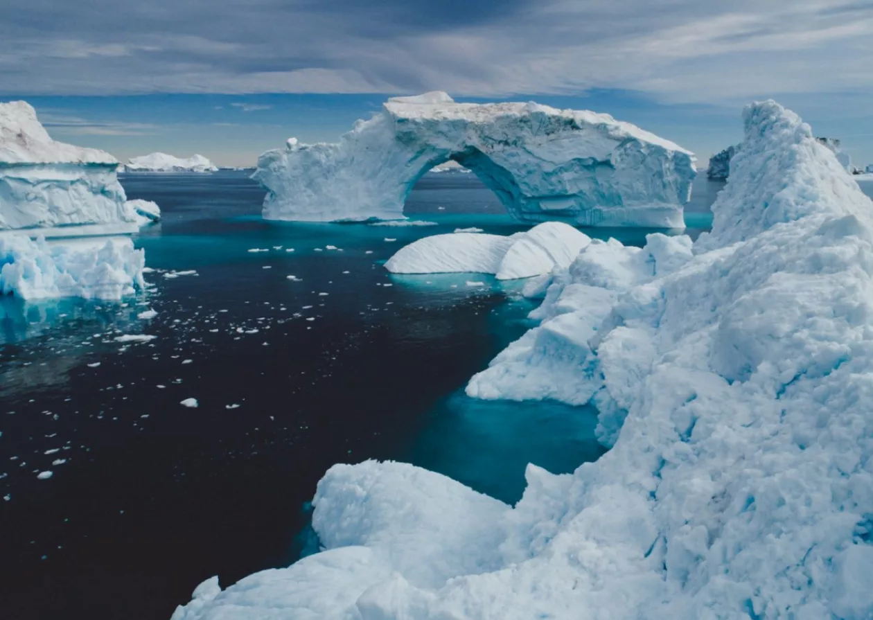 The Arctic Horizon A Journey to Discover the Beauty of the Arctic 5