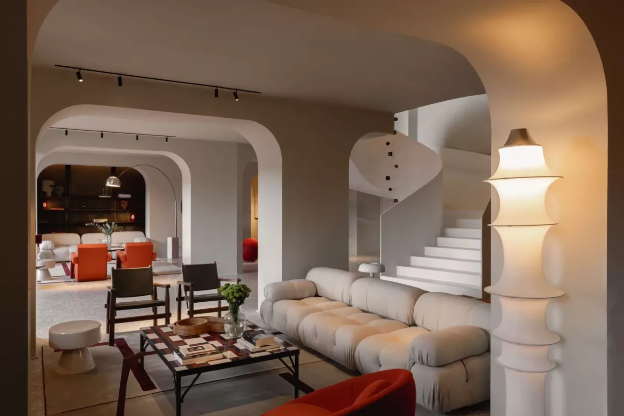 Isolotto Beach Club Tuscan Seaside Vignettes in Pure Coastal Elegance 06