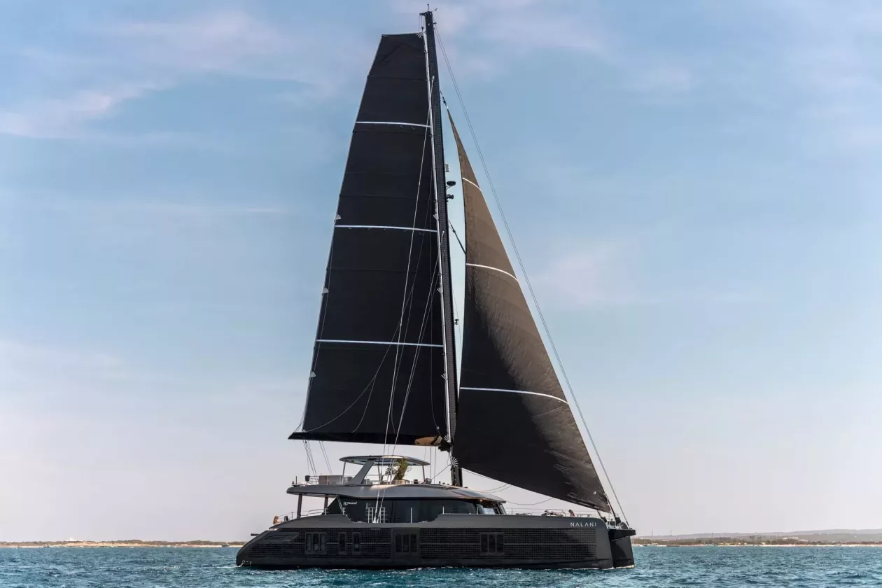 Sunreef 80 Eco Nalani Silent Luxury on the Open Sea 01