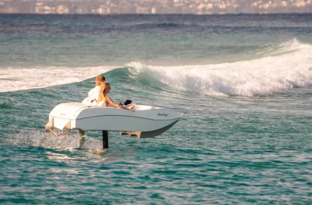 Wave Flyer The Future of Eco Friendly Watercraft