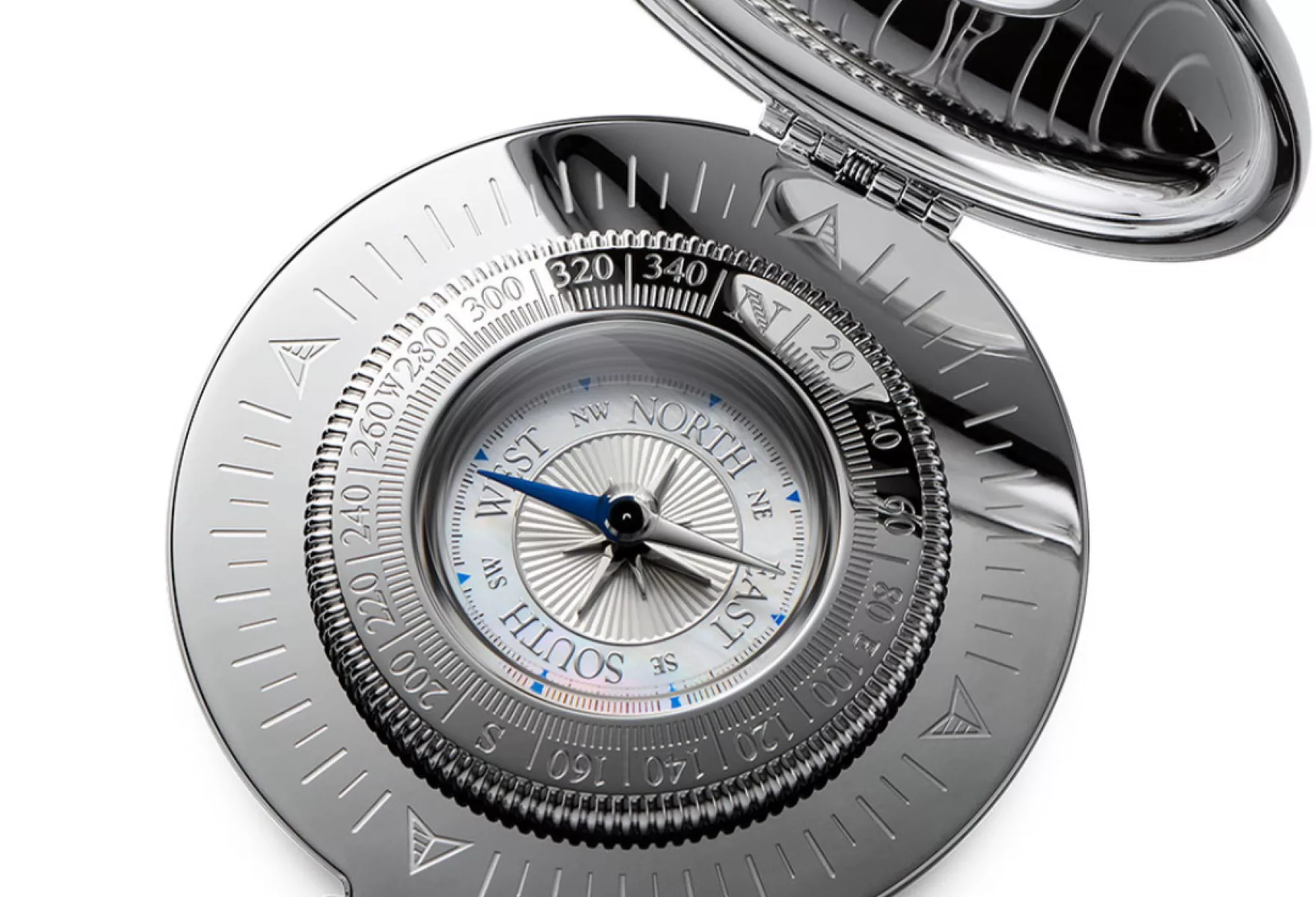 Voyager Compass Navigate in Style with Dalvey 04