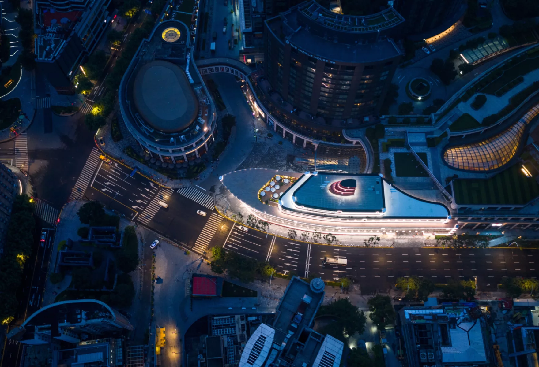 The Louis Sets Sail in Shanghai Louis Vuittons Cruise Shaped Flagship Redefines Experiential Luxury 02