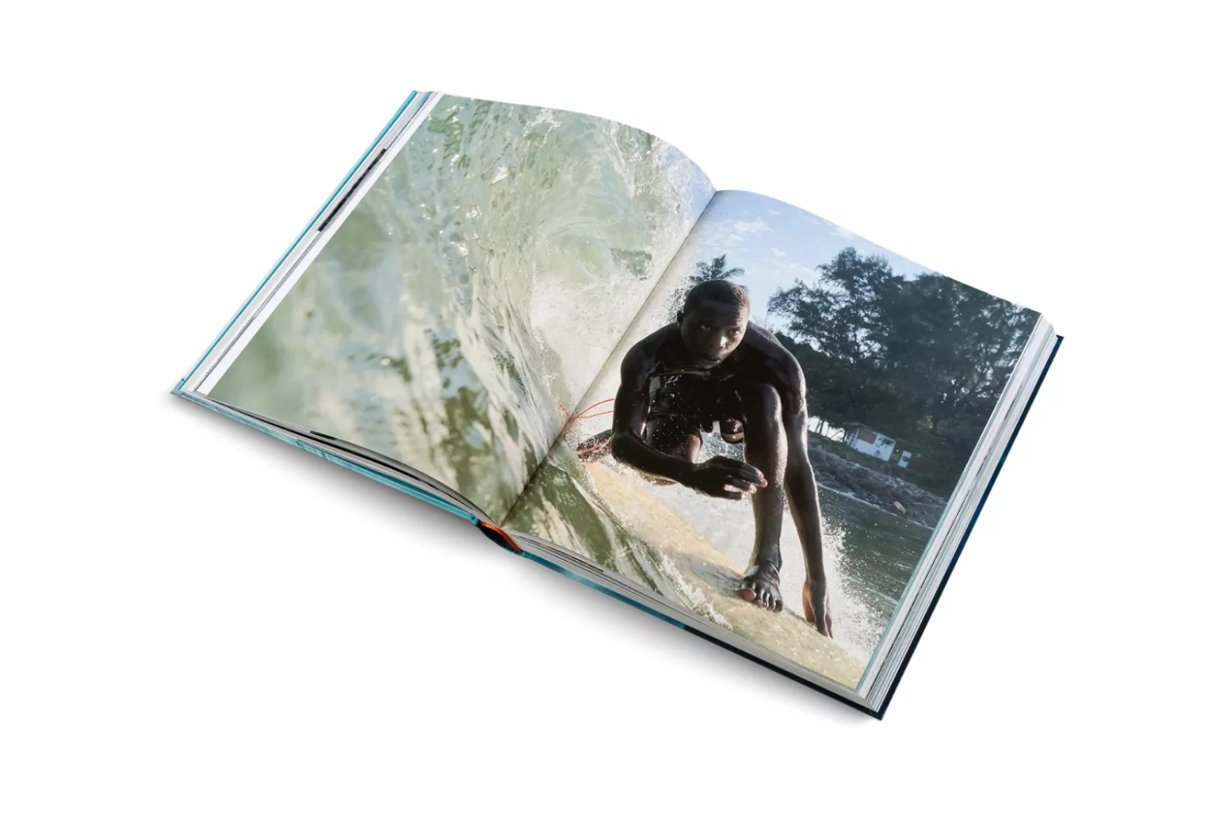 The Surf Atlas A Global Journey Through the Culture and Spirit of Surfing 03