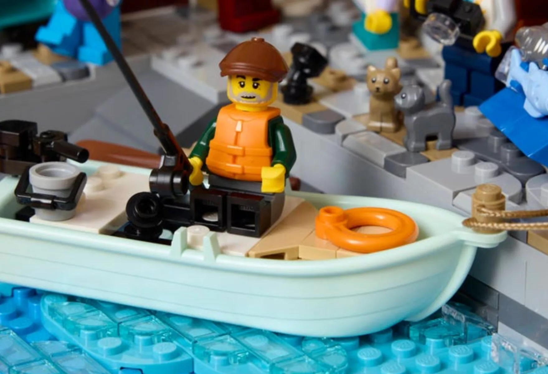 LEGO Ideas Italian Riviera A Coastal Masterpiece in Brick Form 03