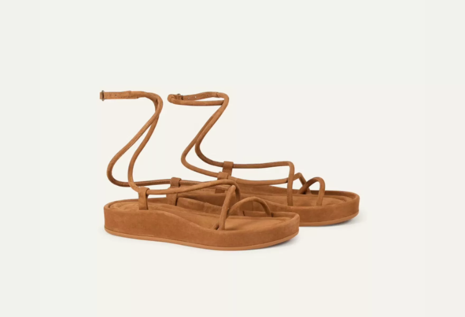 Coastal Chic Redefined The bash Suzie Kondi Capsule Collection 05