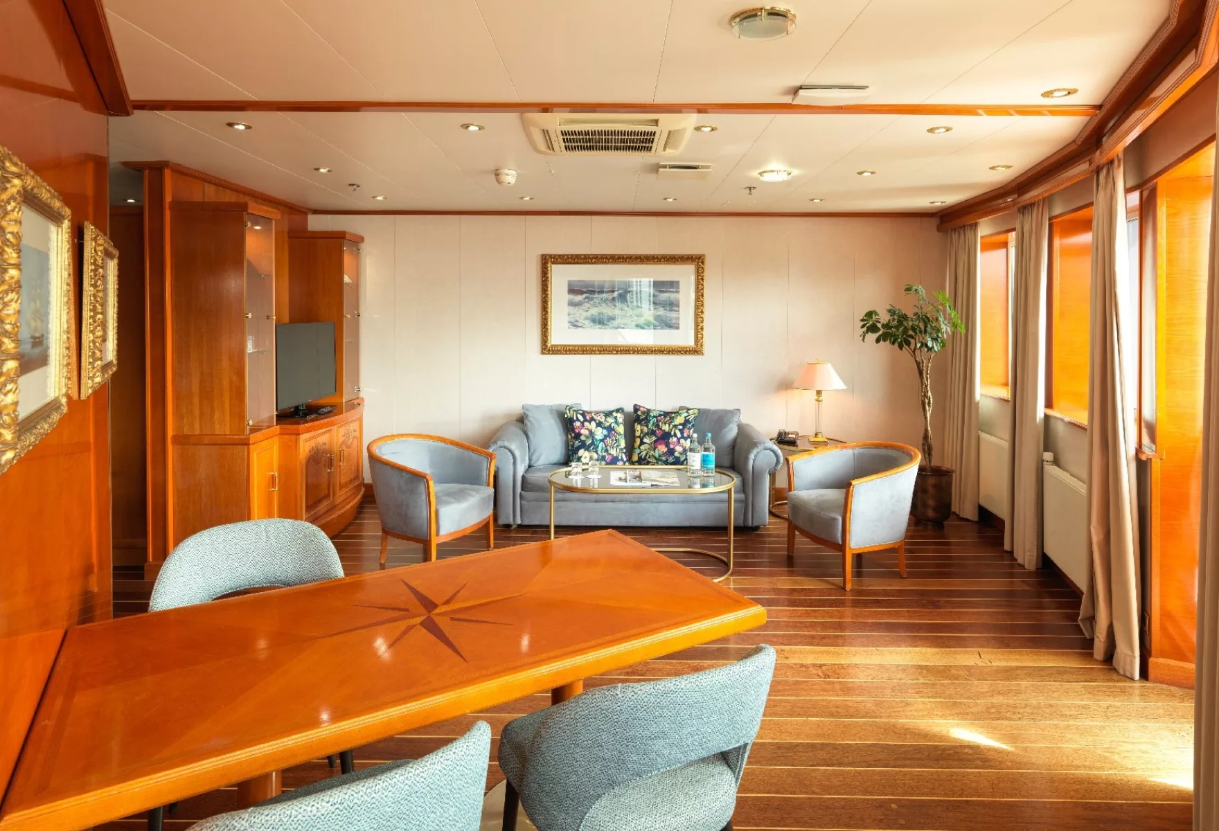 Sunborn London Yacht Hotel Dockside Luxury in a Floating Superyacht 05