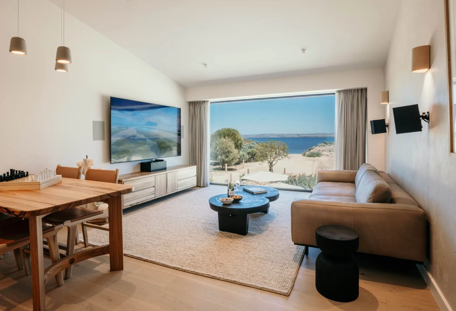 Rumion Louth A Coastal Sanctuary on South Australias Untamed Shores 04