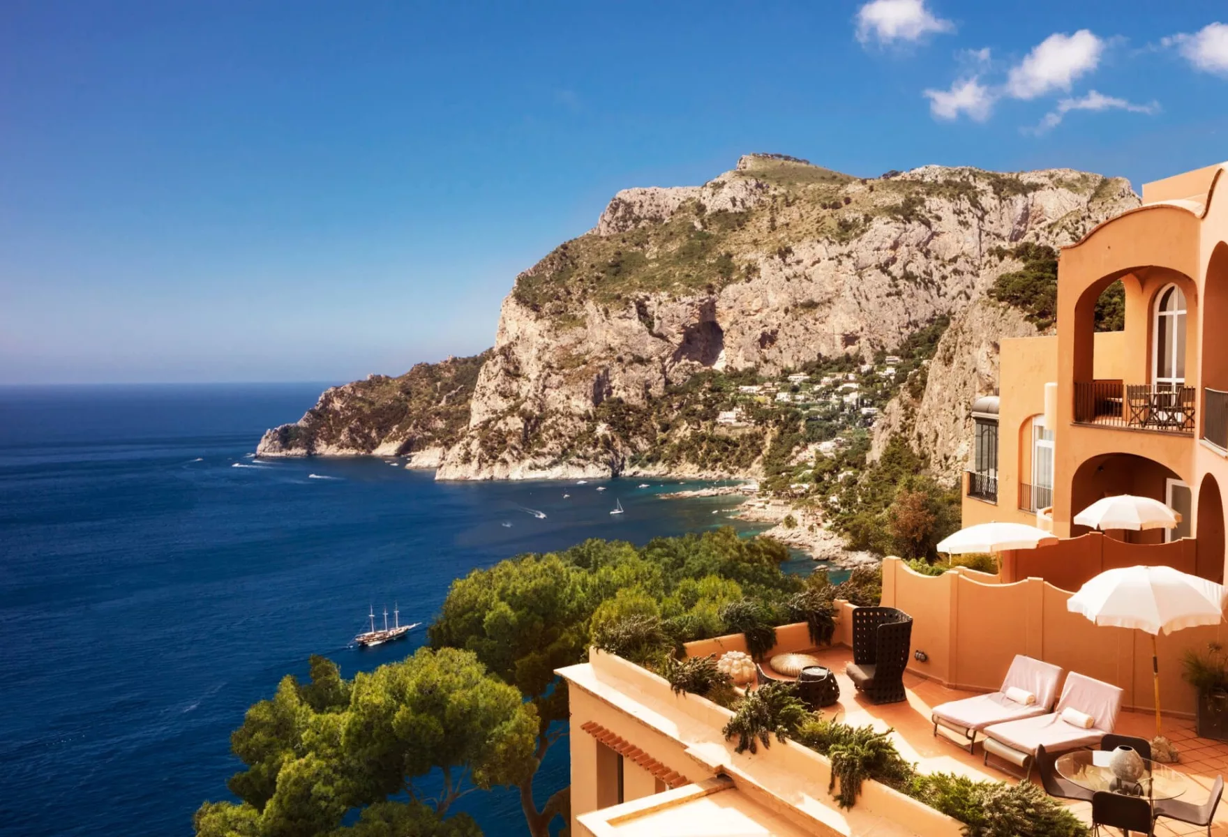 Hotel Punta Tragara Capris Iconic Cliffside Masterpiece 01