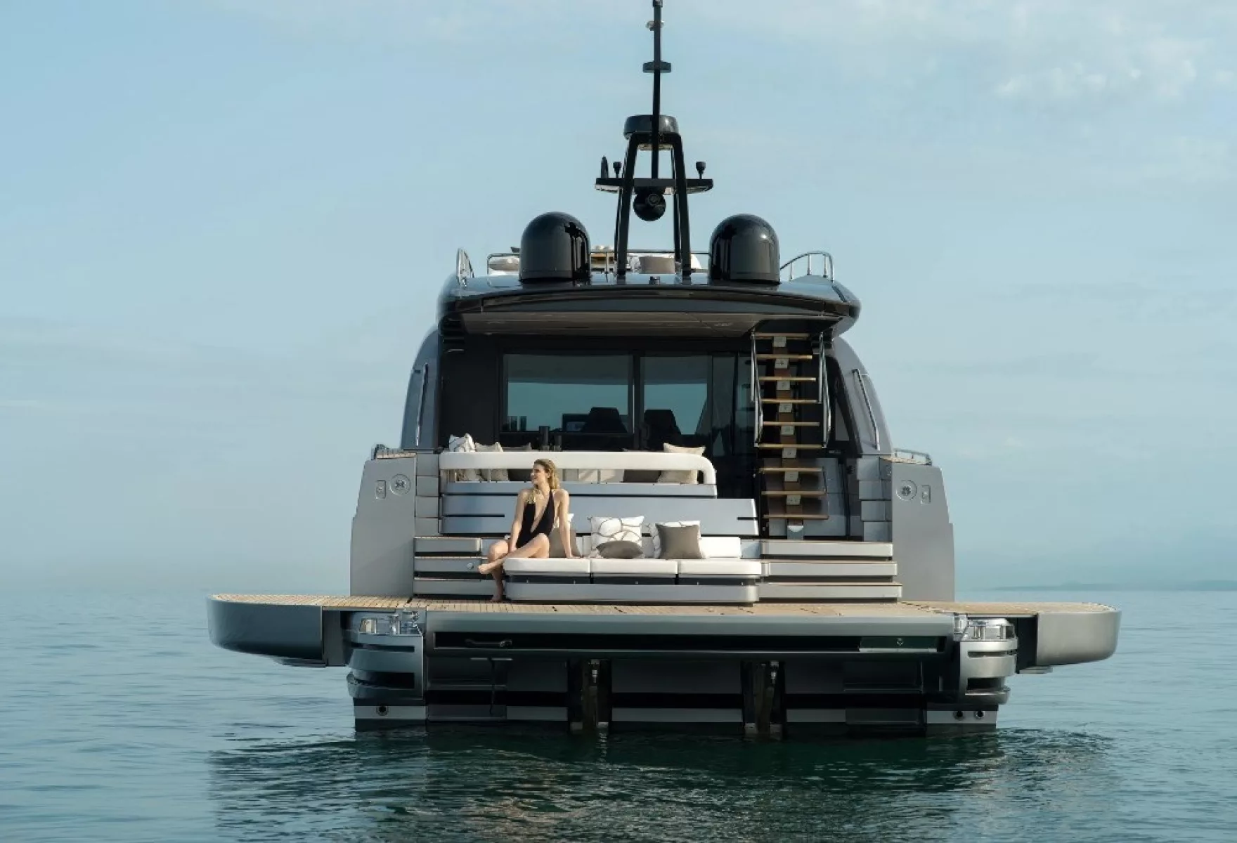 Pershing GTX70 Power Elegance and Open Air Freedom 04