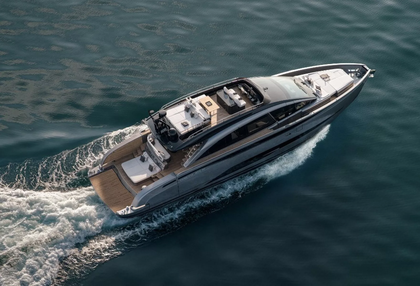 Pershing GTX70 Power Elegance and Open Air Freedom 01