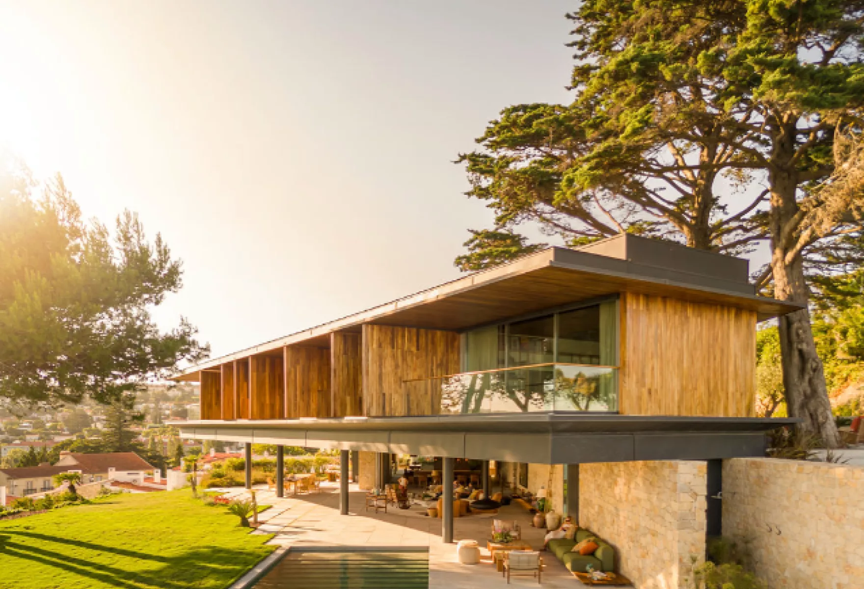 Casa Tejo Modern Living on the Water 03