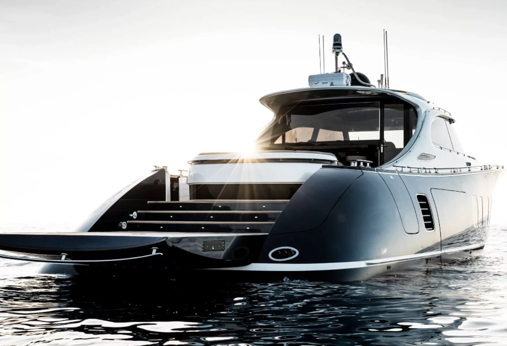 Zeelander 7 A Serene Powerhouse on the Water 04