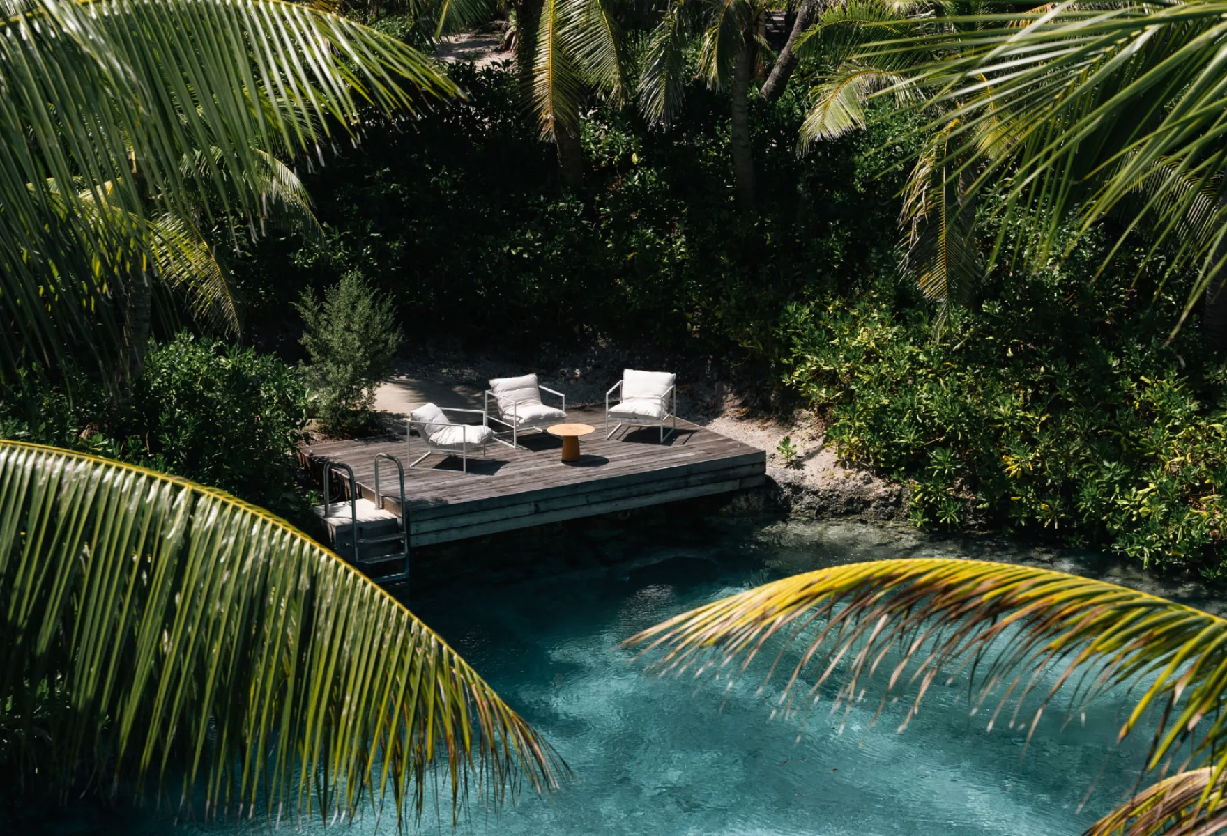 Noam Bora Bora Private Waterfront Sanctuary 11