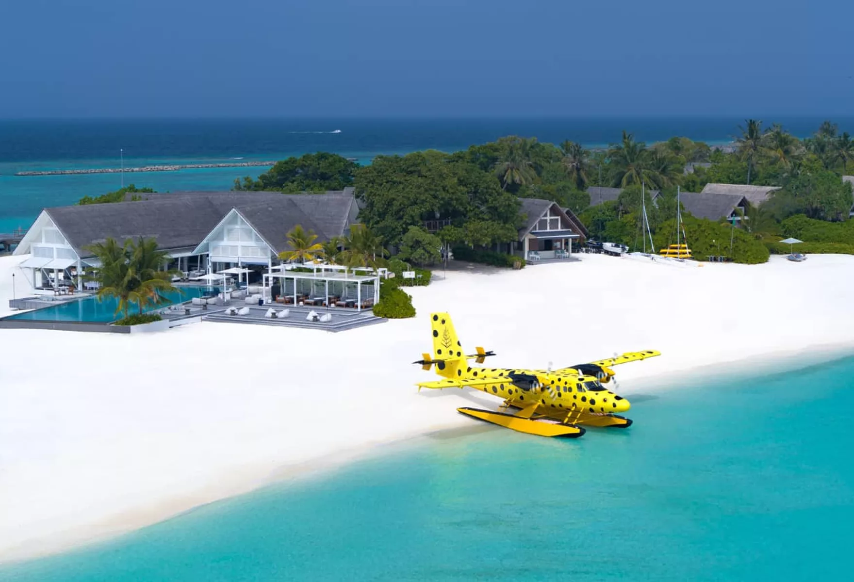 Four Seasons Resort Maldives at Landaa Giraavaru Luxury in Baa Atoll 10