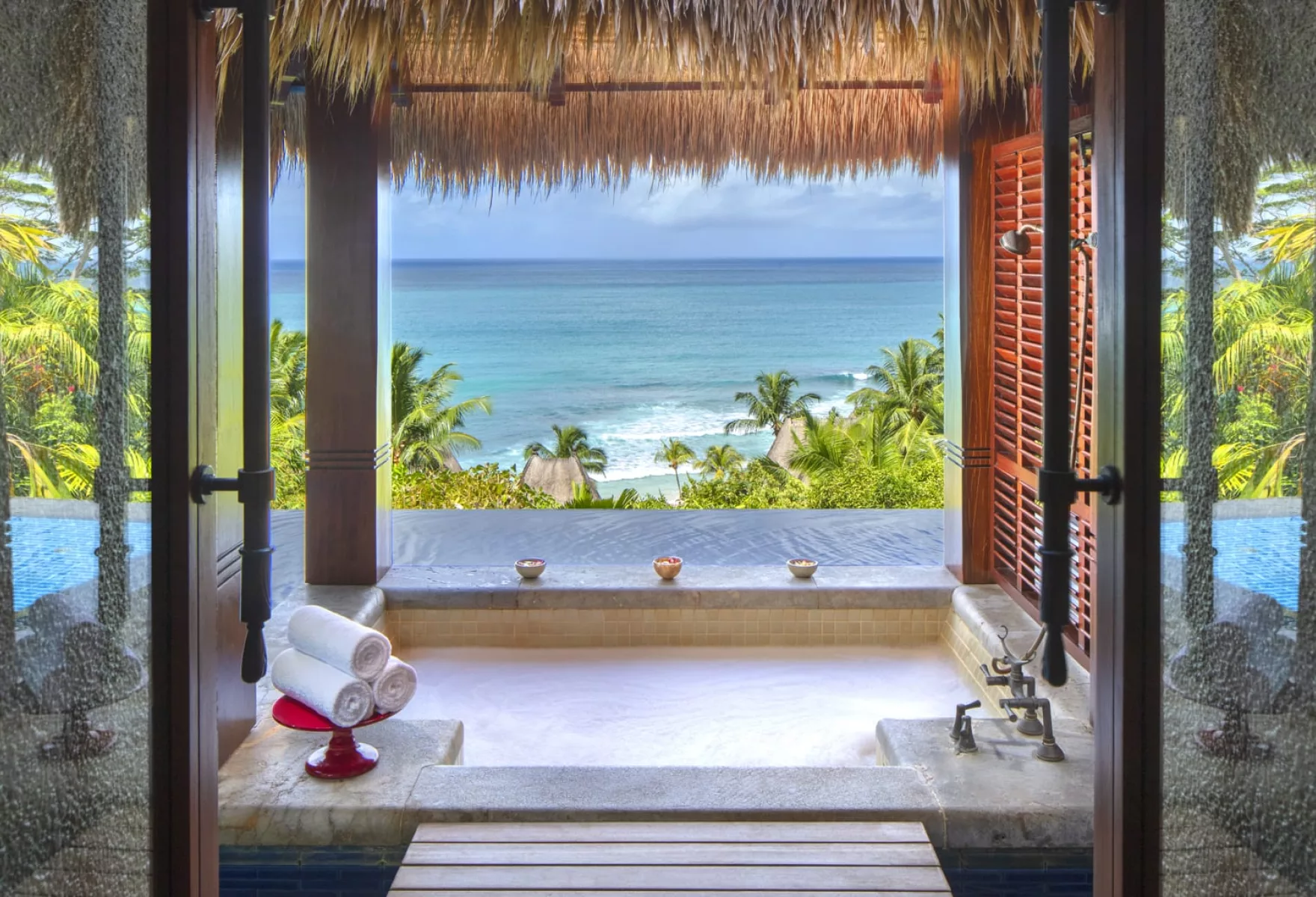 Anantara Maia Seychelles Seaside Seclusion on Mahé 02