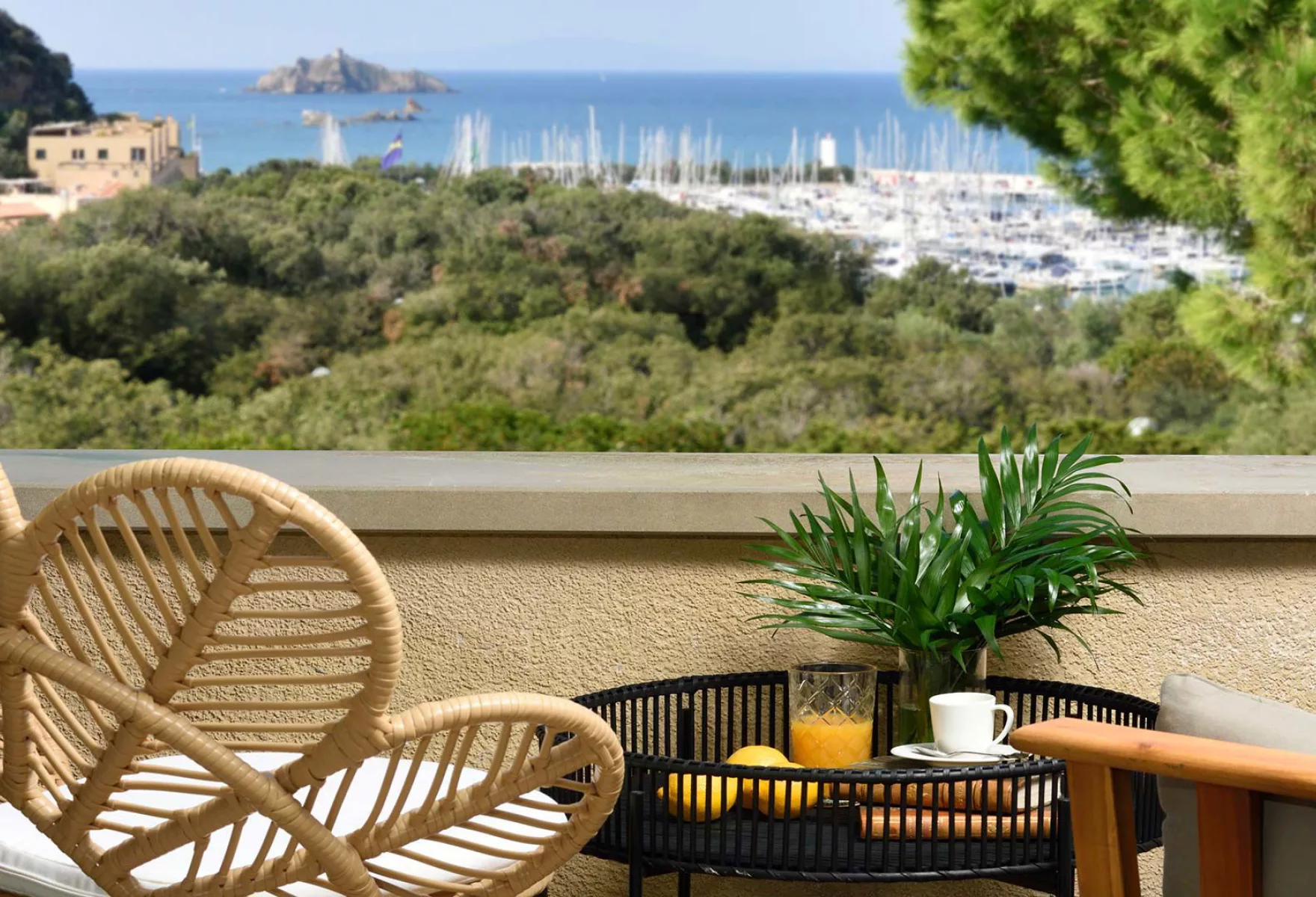 Coastal Comfort at Punta Ala Sea View Apartments 07