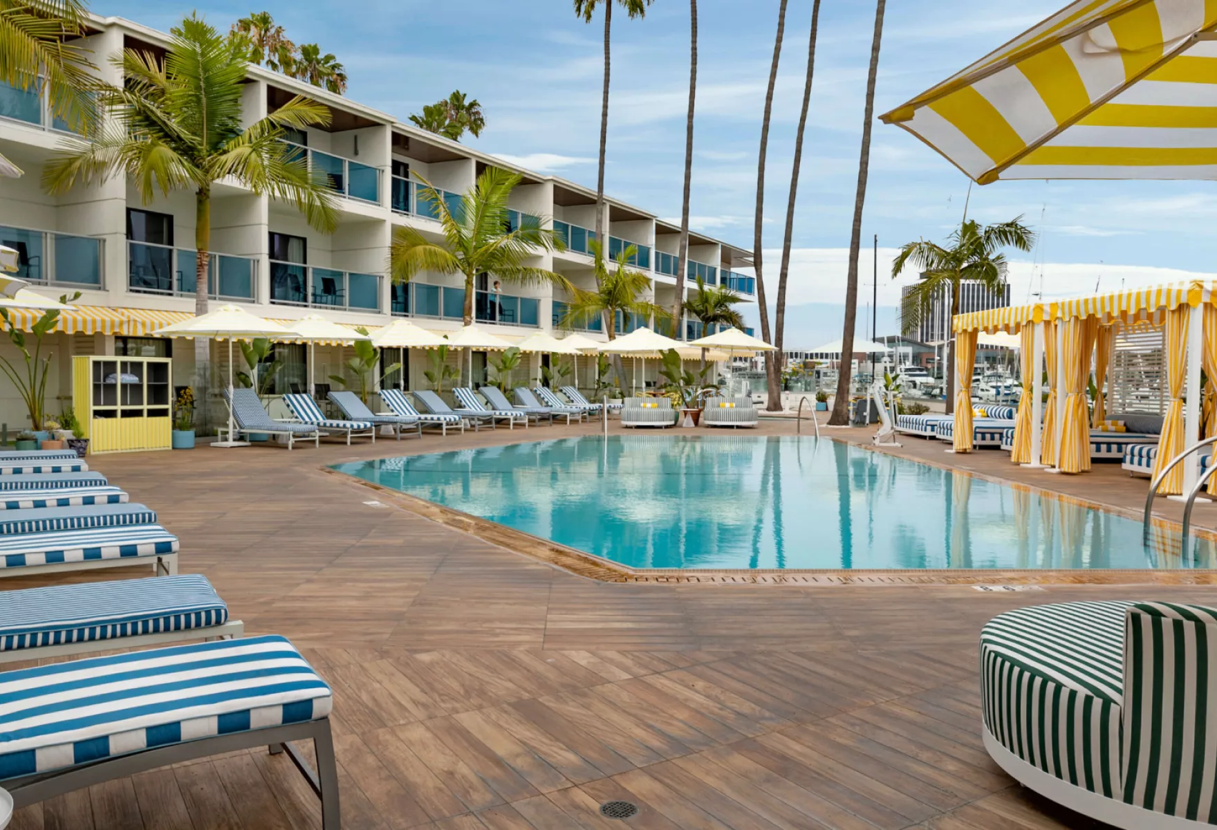 Waterfront Comfort Marina del Rey Hotel 06