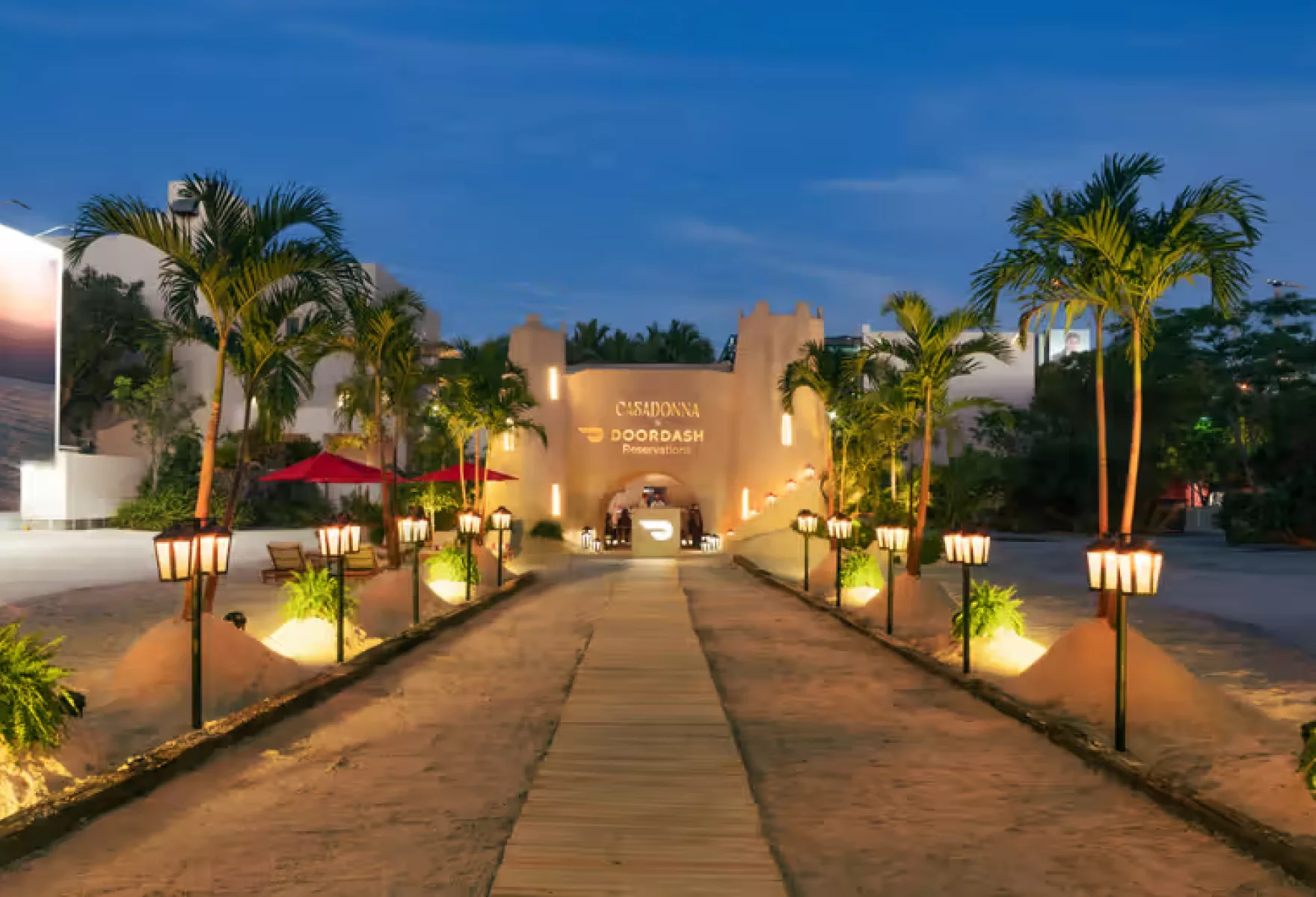 02 DOORDASH X CASADONNA ELEVATED DINING RESERVATIONS IN MIAMI avif