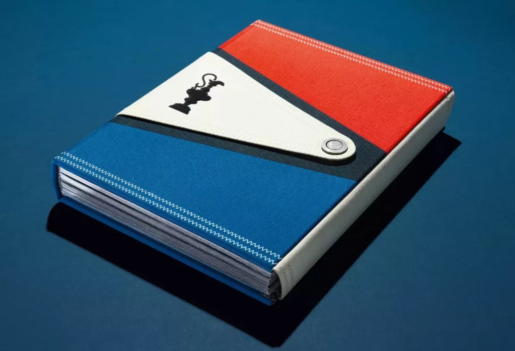 Americas Cup XXL Collectors Edition by Taschen 01