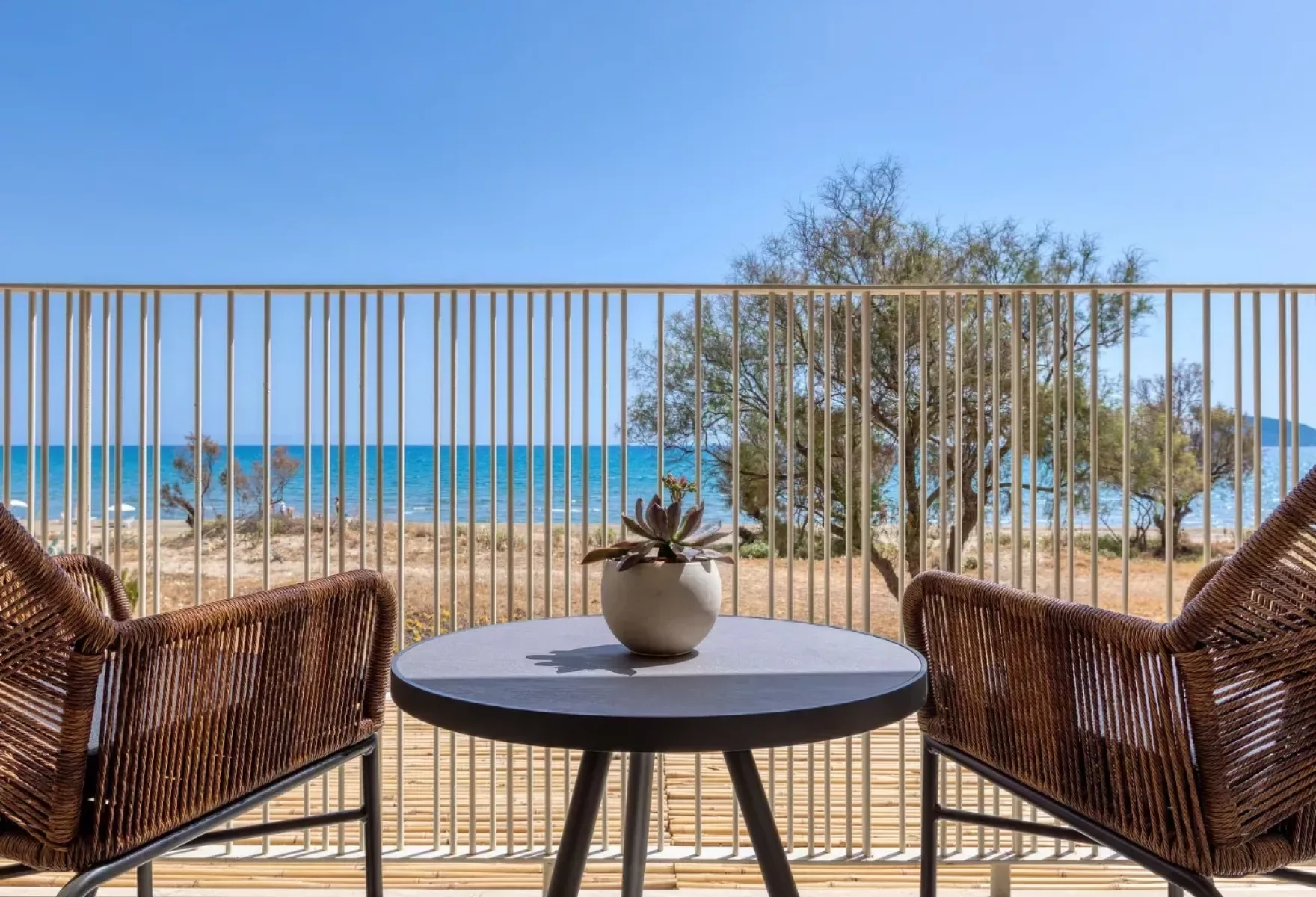 Barefoot Luxury on Zakynthos Golden Sands 06