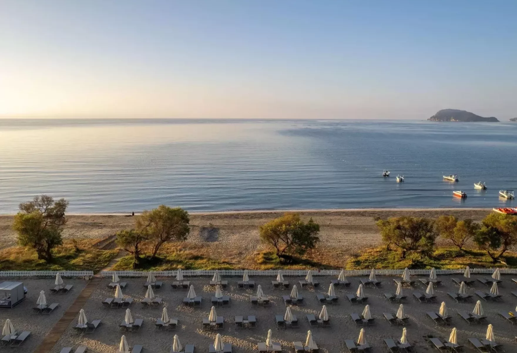 Barefoot Luxury on Zakynthos Golden Sands 08