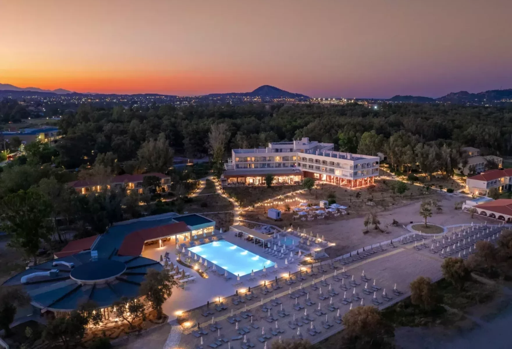 Barefoot Luxury on Zakynthos Golden Sands 09