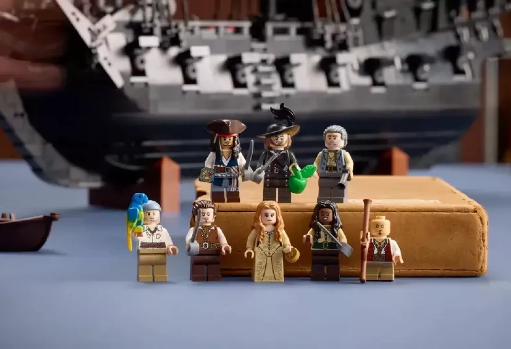 LEGO Captain Jack Sparrows Pirate Ship 05
