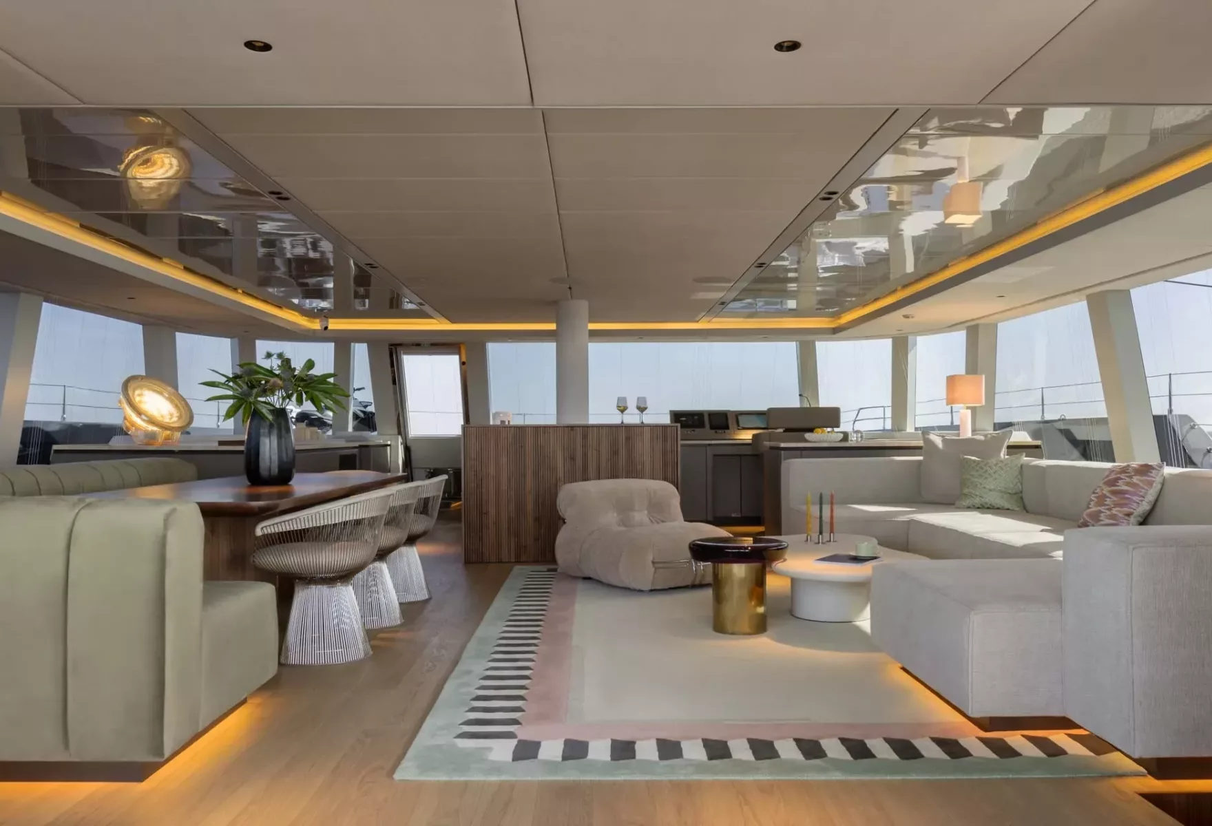 Sunreef 80 Eco Nalani Silent Luxury on the Open Sea 06