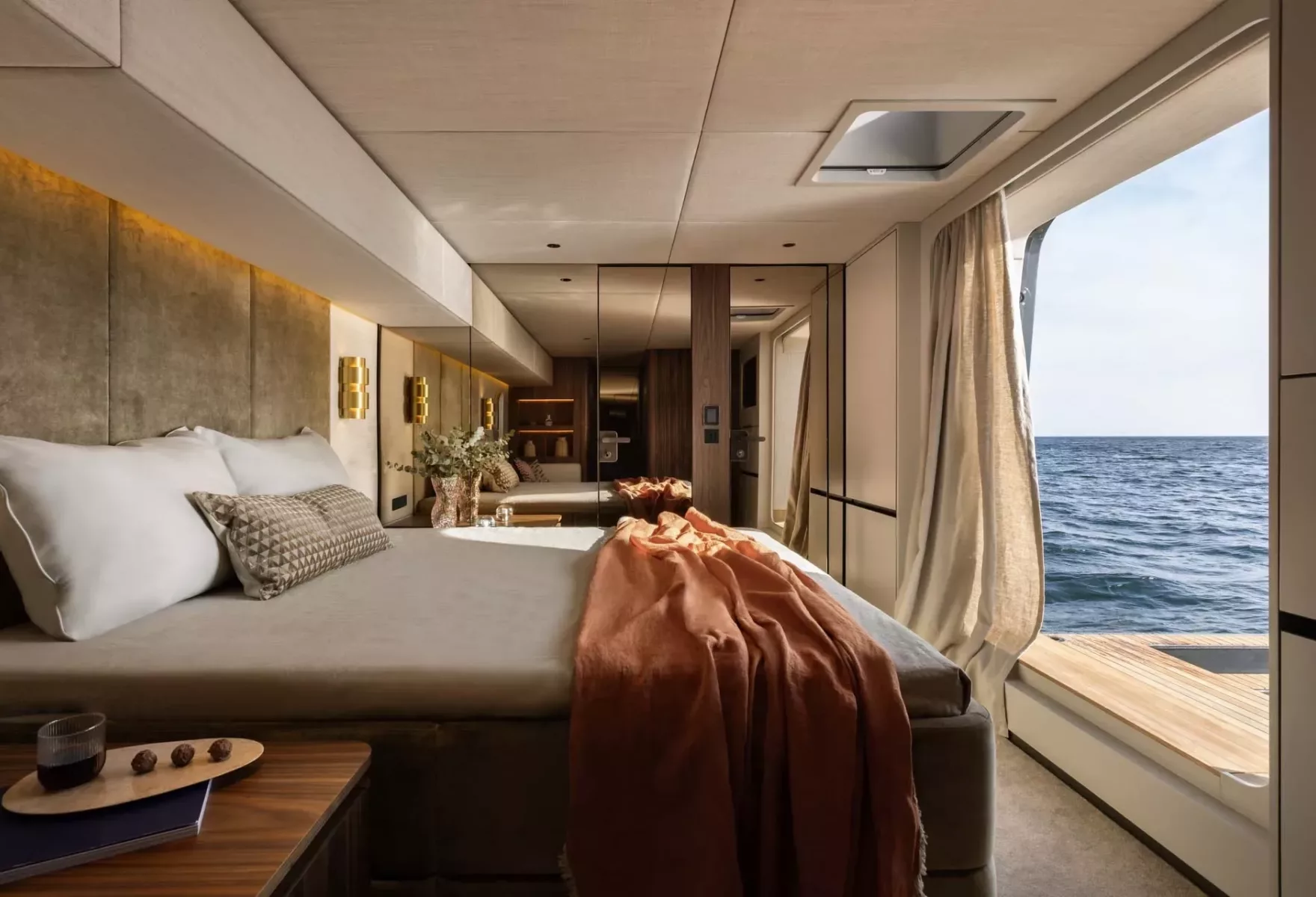 Sunreef 80 Eco Nalani Silent Luxury on the Open Sea 09
