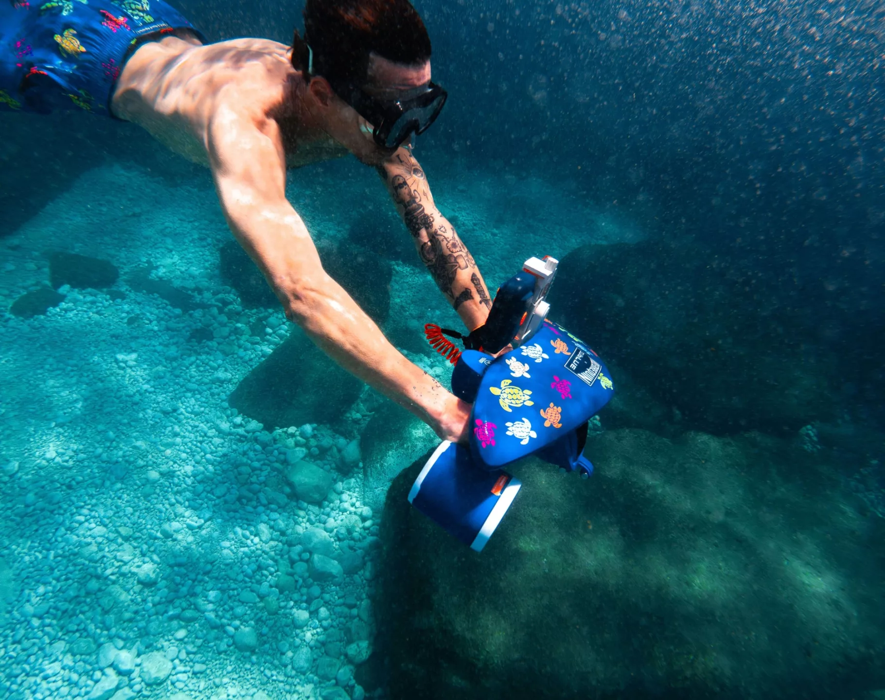 Vilebrequin x Sublue Underwater MIX PRO Scooter 01