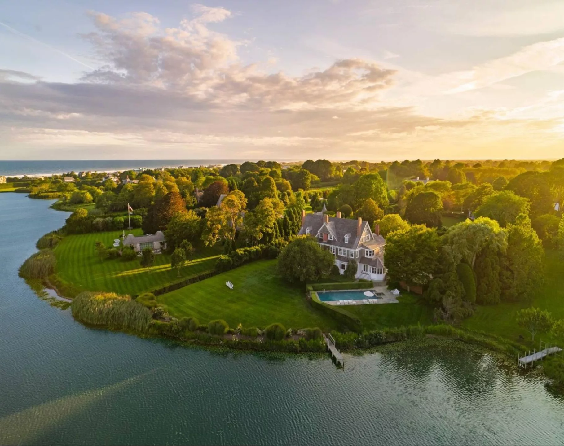 02 THE JAFFE HOUSE A MODERNIST HEIRLOOM ON SHELTER ISLAND
