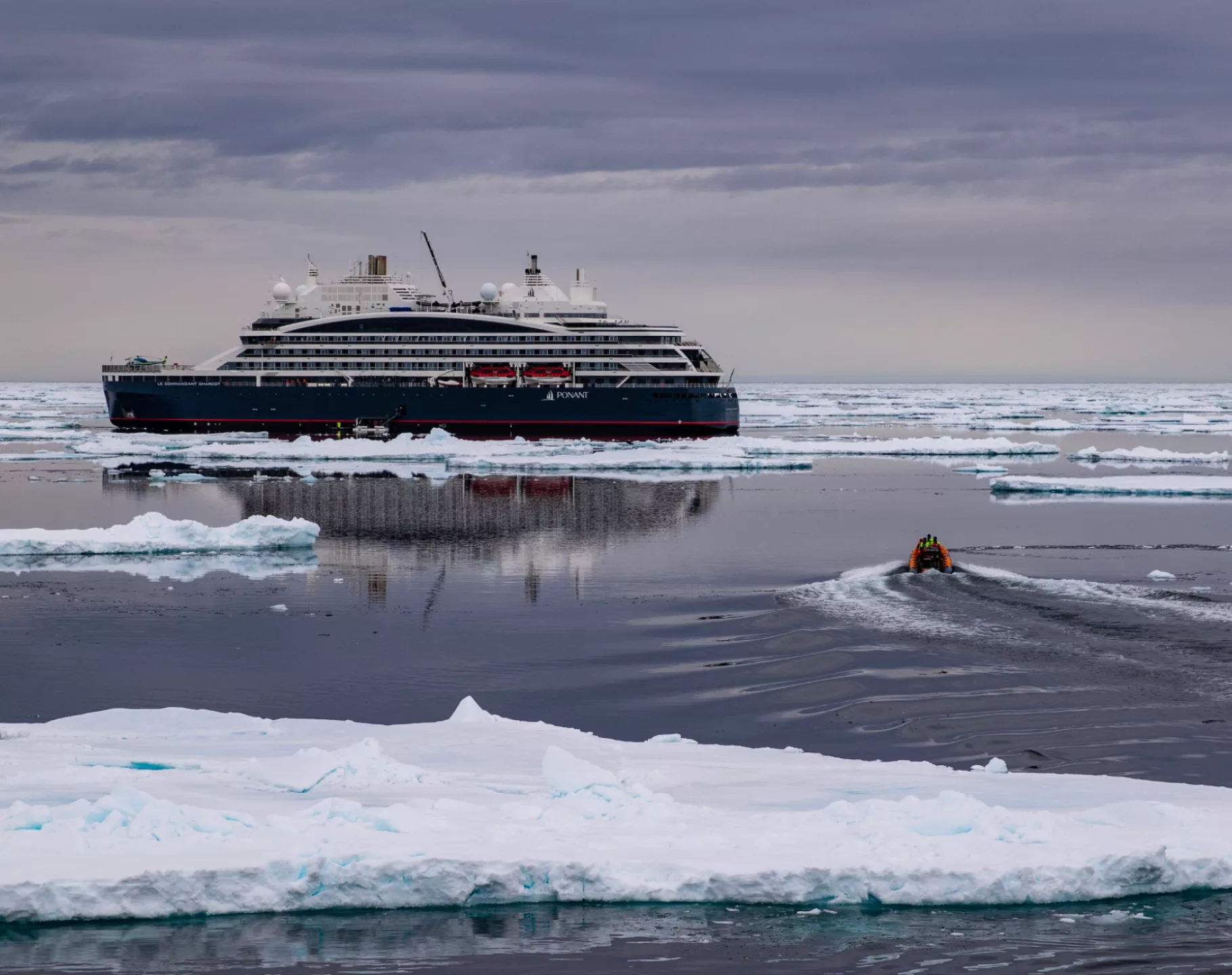1 Ponant Le Commandant Charcot