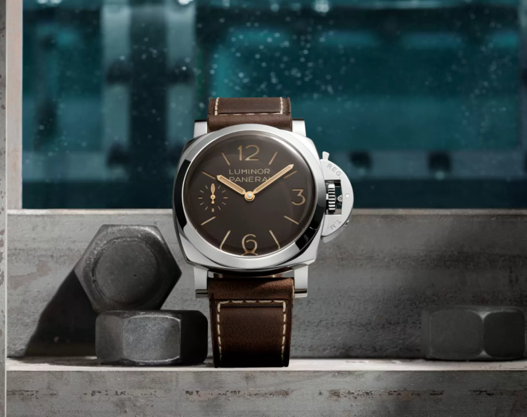 8 Panerai Luminor PAM01731
