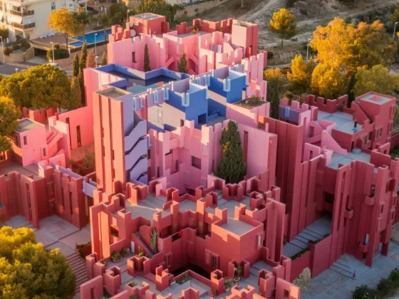 La Muralla Roja