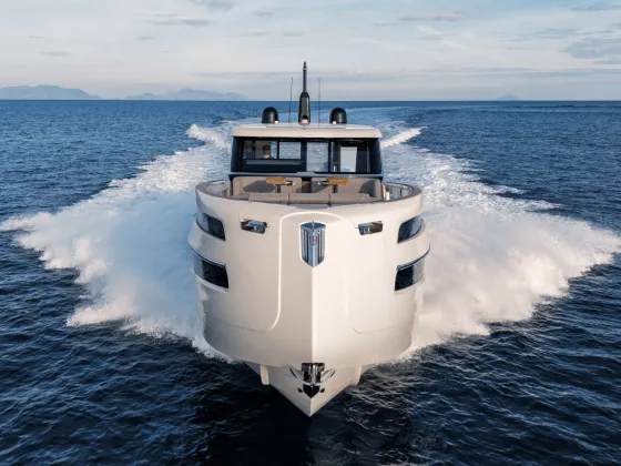 Invictus ST550 Italian Elegance Reimagined in Sea Bound Space 02