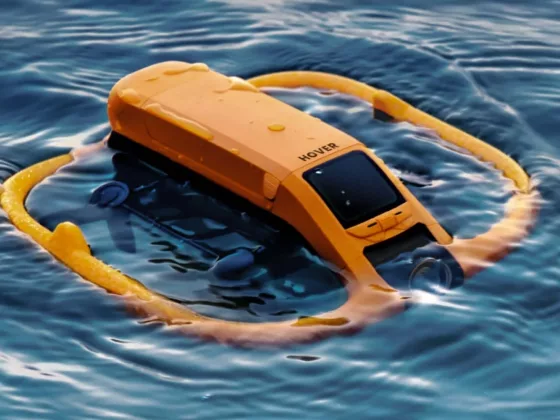 HOVER Air AQUA The Worlds First Fully Waterproof Self Flying Camera 03