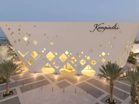 Kempinski Hotel Muscat Luxury on Omans Coast 01