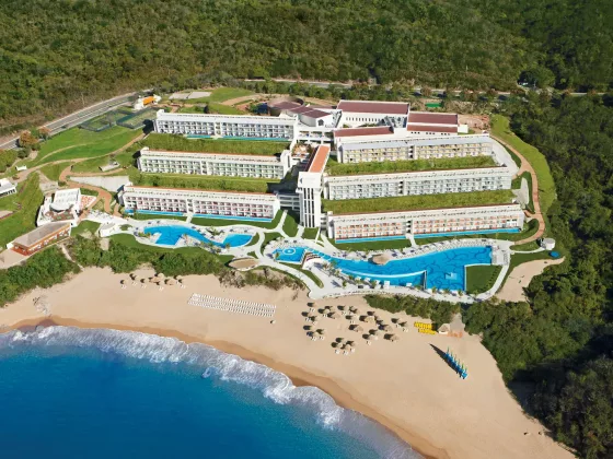 Coastal Indulgence at Secrets Bahia Mita Mexico 06