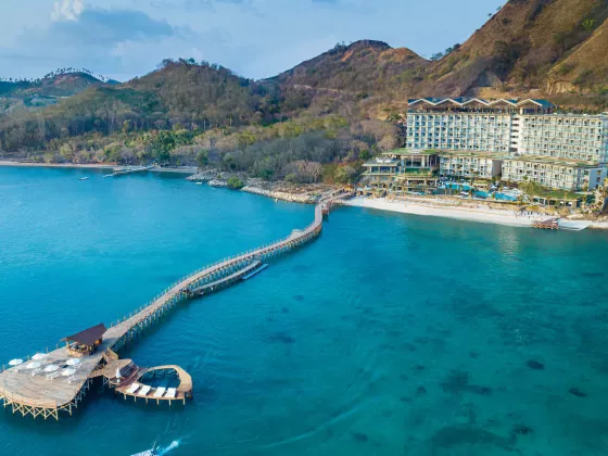 Best beach resorts in southeast asia ayana komodo waecicu beach