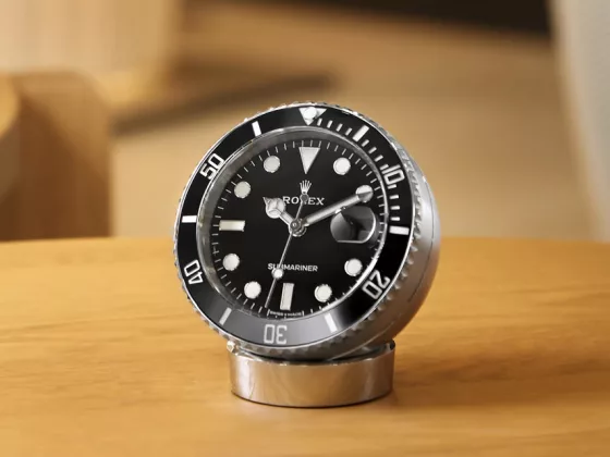 01 Rolex Submariner Date Desk Clock